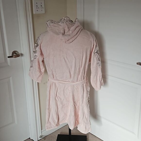 Royal Home Women's Embroidery Robe Set With Face Cloth & Hand Towel Medium Pink - Picture 5 of 16